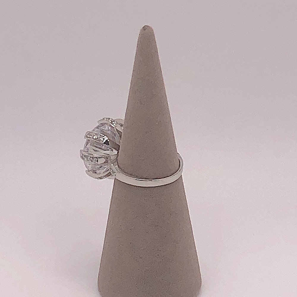 Cocktail Ring - Picture 10 of 14